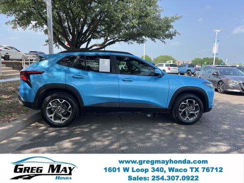 Used 2026 Chevrolet Trax LT w/ Driver Confidence Package FWD image 8