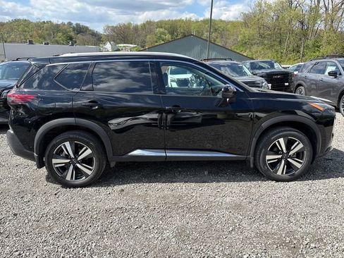 Certified 2023 Nissan Rogue SL w/ SL Premium Package image 6