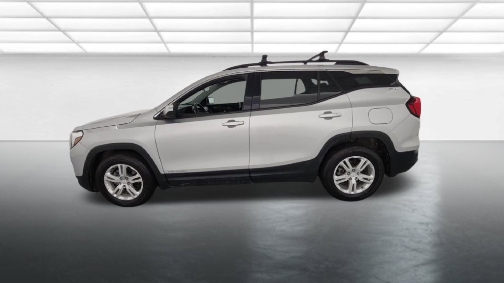 Used 2018 GMC Terrain SLE w/ Driver Convenience Package FWD image 5
