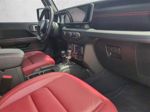 Used 2024 Jeep Wrangler Unlimited Rubicon 392 AWD/4WD image 25