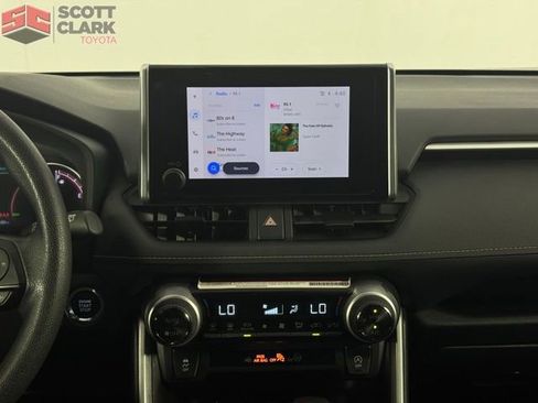 Used 2024 Toyota RAV4 XLE image 21