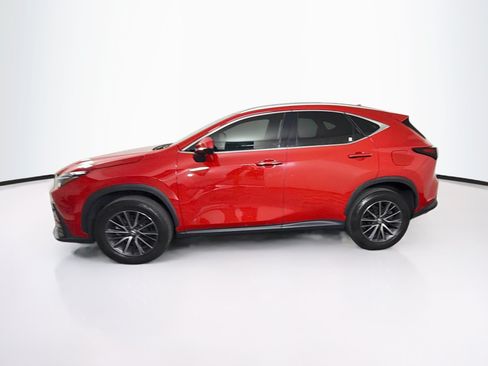 Used 2024 Lexus NX 250 FWD image 4