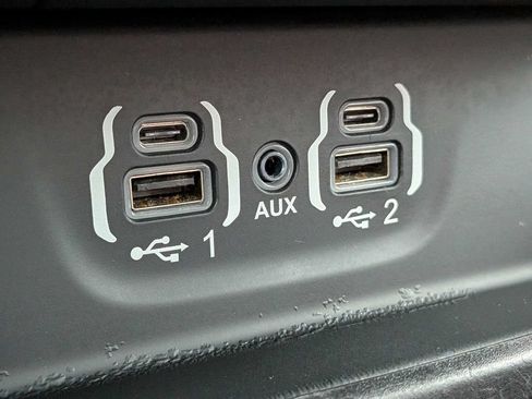 Used 2020 RAM 1500 Big Horn RWD image 21