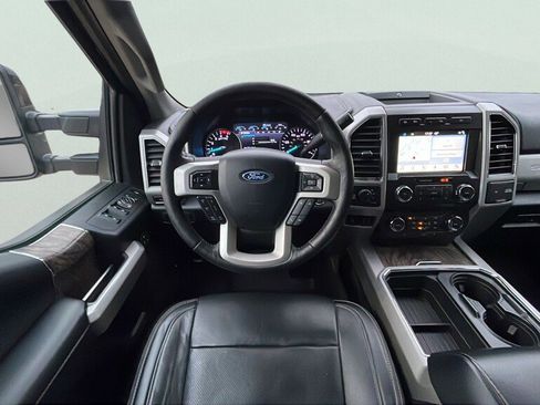 Used 2019 Ford F350 Lariat w/ Lariat Ultimate Package image 11