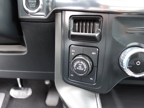 Used 2024 Ford F150 Lariat AWD/4WD image 53