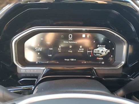 New 2026 GMC Sierra 1500 SLE w/ Preferred Package AWD/4WD image 40