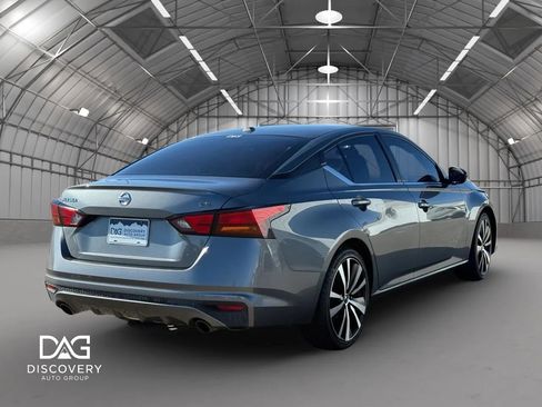 Used 2019 Nissan Altima 2.5 SR FWD image 5