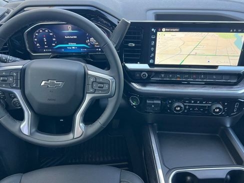 New 2026 Chevrolet Silverado 2500 LTZ w/ LTZ Plus Package AWD/4WD image 11