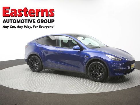 Used 2021 Tesla Model Y 2WD image 42