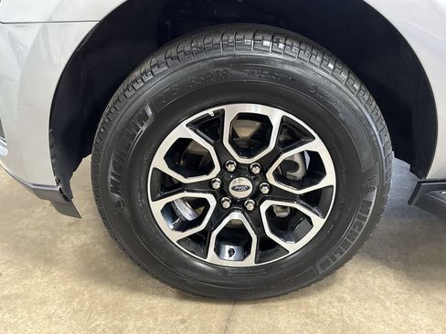 Certified 2024 Ford Expedition Max XLT AWD/4WD image 33