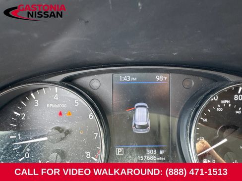 Used 2020 Nissan Rogue S w/ Special Edition Package FWD image 9