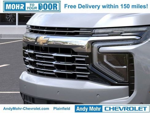 New 2026 Chevrolet Suburban Premier image 13