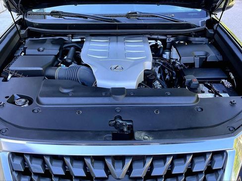 Certified 2023 Lexus GX 460 Premium w/ Premium Package AWD/4WD image 29