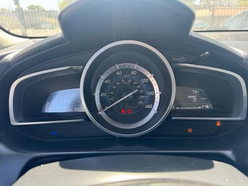 Used 2018 Toyota Yaris iA image 16