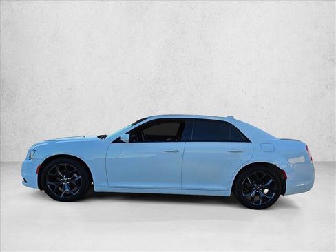 Used 2021 Chrysler 300 S image 8