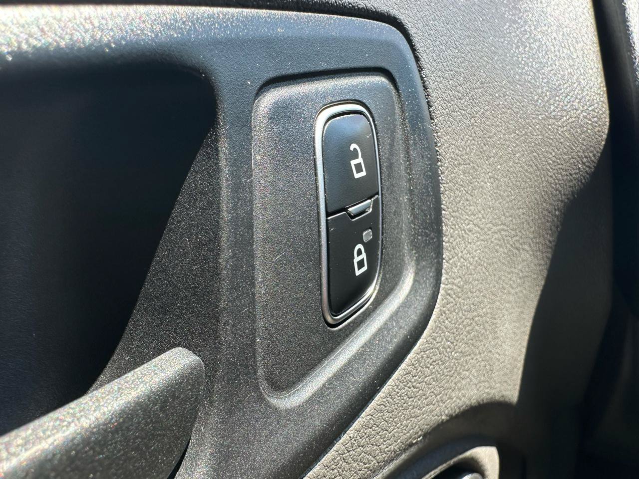 Used 2023 Ford Transit Connect XL FWD image 13