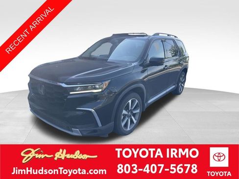 Used 2023 Honda Pilot Elite image 1