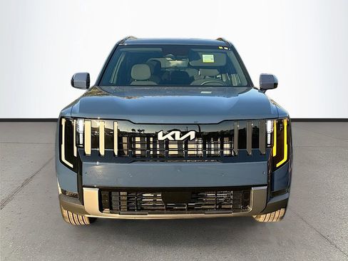 New 2027 Kia Telluride S image 2
