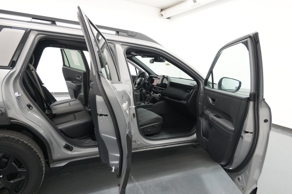 Used 2026 Subaru Outback Limited w/ Premium/Limited Package 2 AWD/4WD image 33