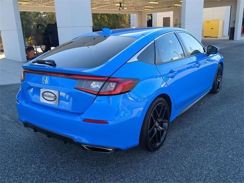 Used 2022 Honda Civic Sport Touring image 4