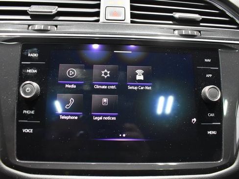 Used 2022 Volkswagen Tiguan SEL R-Line image 26