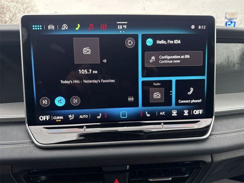 New 2026 Volkswagen Tiguan SE image 13