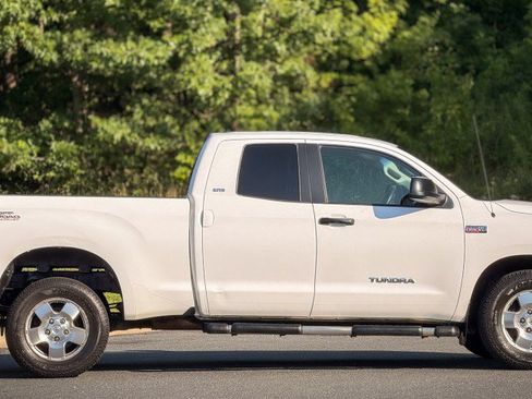 Used 2007 Toyota Tundra SR5 AWD/4WD image 7