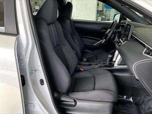 Certified 2025 Toyota Corolla Cross AWD Hybrid image 29