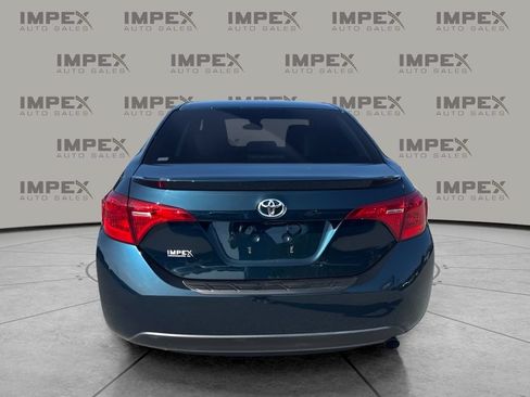 Used 2017 Toyota Corolla SE w/ Protection Package FWD image 3
