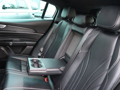 Used 2023 Maserati Grecale GT image 25