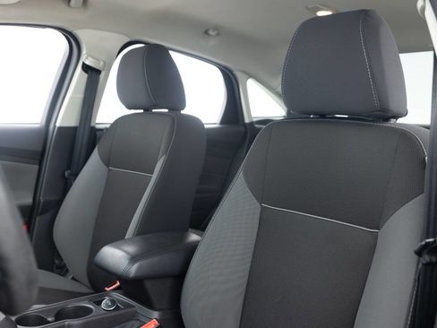 Used 2013 Ford Focus SE FWD image 22