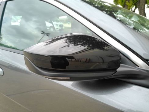 Used 2026 Nissan Sentra SR w/ Floor Mat Package FWD image 20