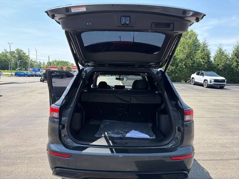 Used 2024 Mitsubishi Outlander SE Black Edition FWD image 25
