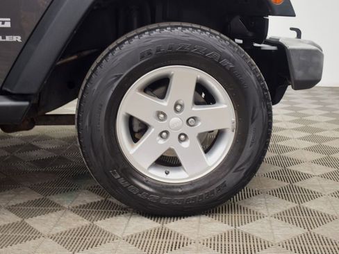 Used 2014 Jeep Wrangler Sport image 26
