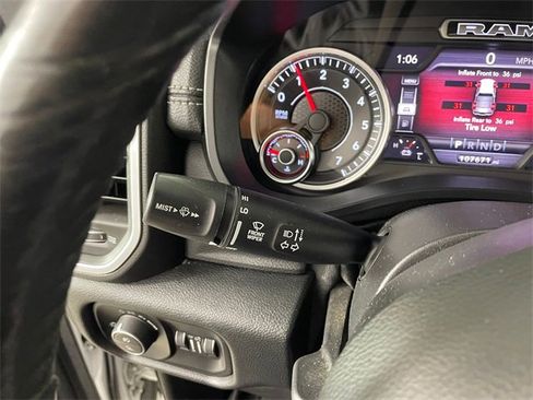 Used 2020 RAM 1500 Laramie image 12