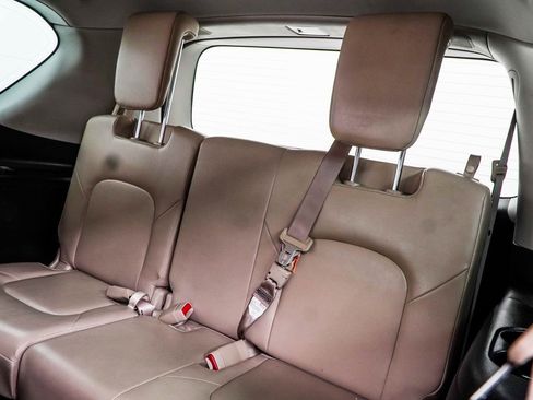 Used 2023 Nissan Armada SL w/ Captain's Chairs Package image 46