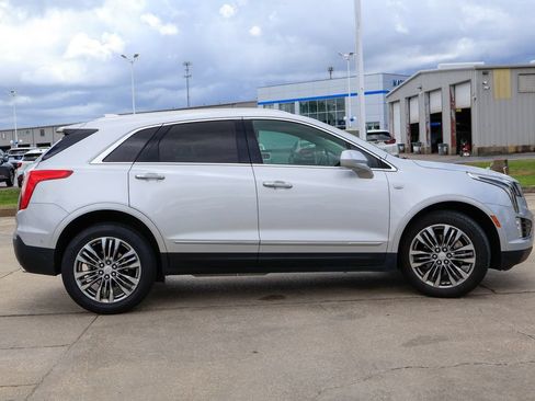 Used 2019 Cadillac XT5 Premium Luxury w/ Driver Assist Package FWD image 26