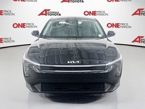 Used 2025 Kia K4 FWD image 2