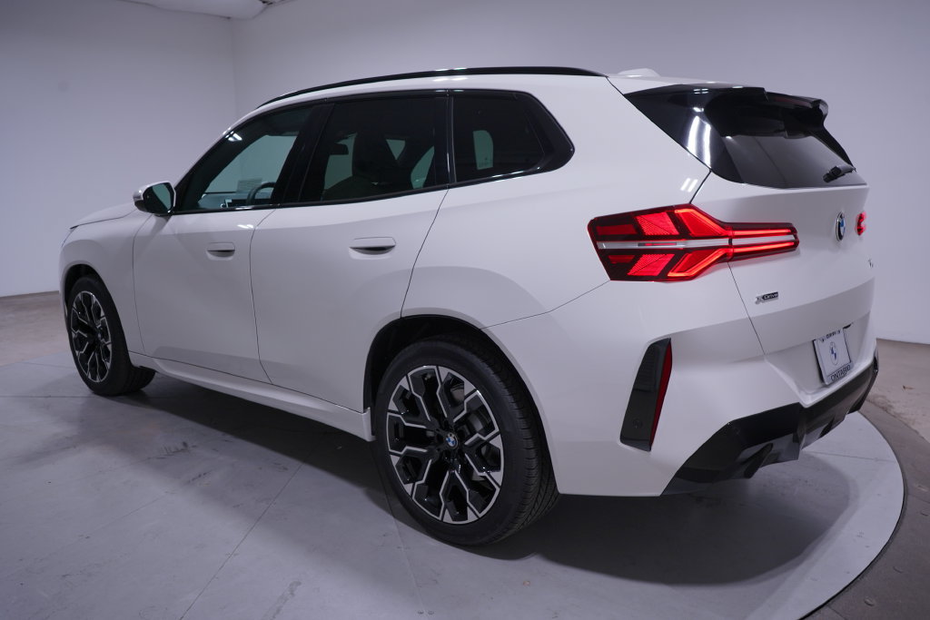 Used 2026 BMW X3 xDrive30i w/ M Sport Package AWD/4WD image 3