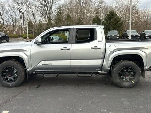 New 2026 Toyota Tacoma SR5 image 4