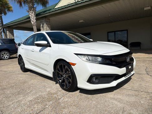 Used 2020 Honda Civic Sport image 2
