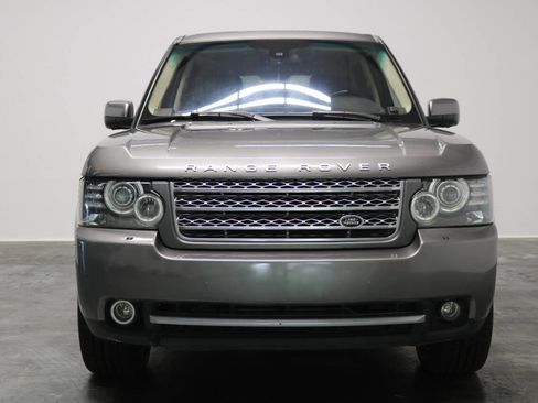 Used 2011 Land Rover Range Rover Supercharged AWD/4WD image 8