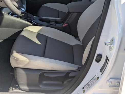 Used 2024 Toyota Corolla LE image 15