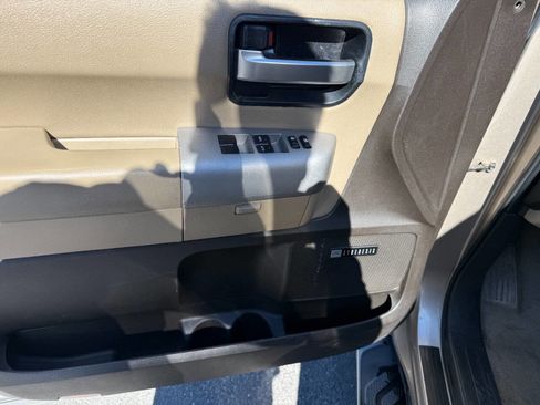 Used 2008 Toyota Sequoia Limited image 29