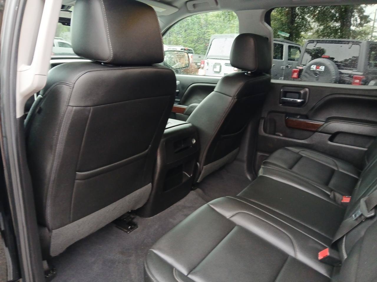 Used 2018 GMC Sierra 1500 SLT w/ SLT Premium Package AWD/4WD image 12