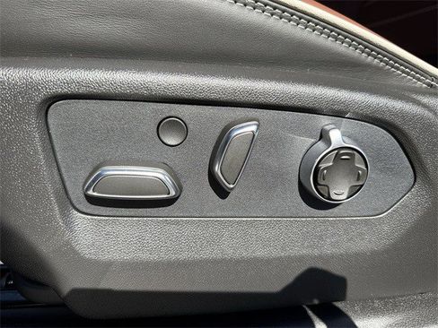 New 2026 GMC Sierra 2500 Denali Ultimate w/ Max Trailering Package image 12