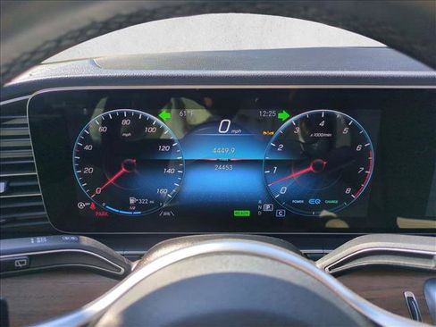 Certified 2022 Mercedes-Benz GLE 450 4MATIC image 11