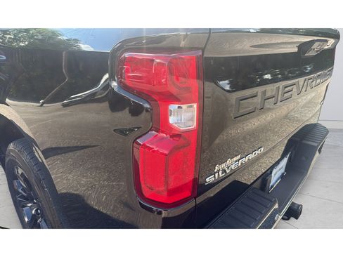 Used 2023 Chevrolet Silverado 1500 LTZ w/ LTZ Premium Texas Edition AWD/4WD image 28