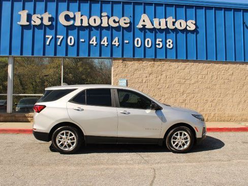 Used 2022 Chevrolet Equinox LS FWD image 21