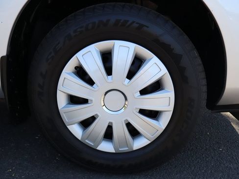 Used 2015 Nissan Rogue S w/ Convenience Package AWD/4WD image 44